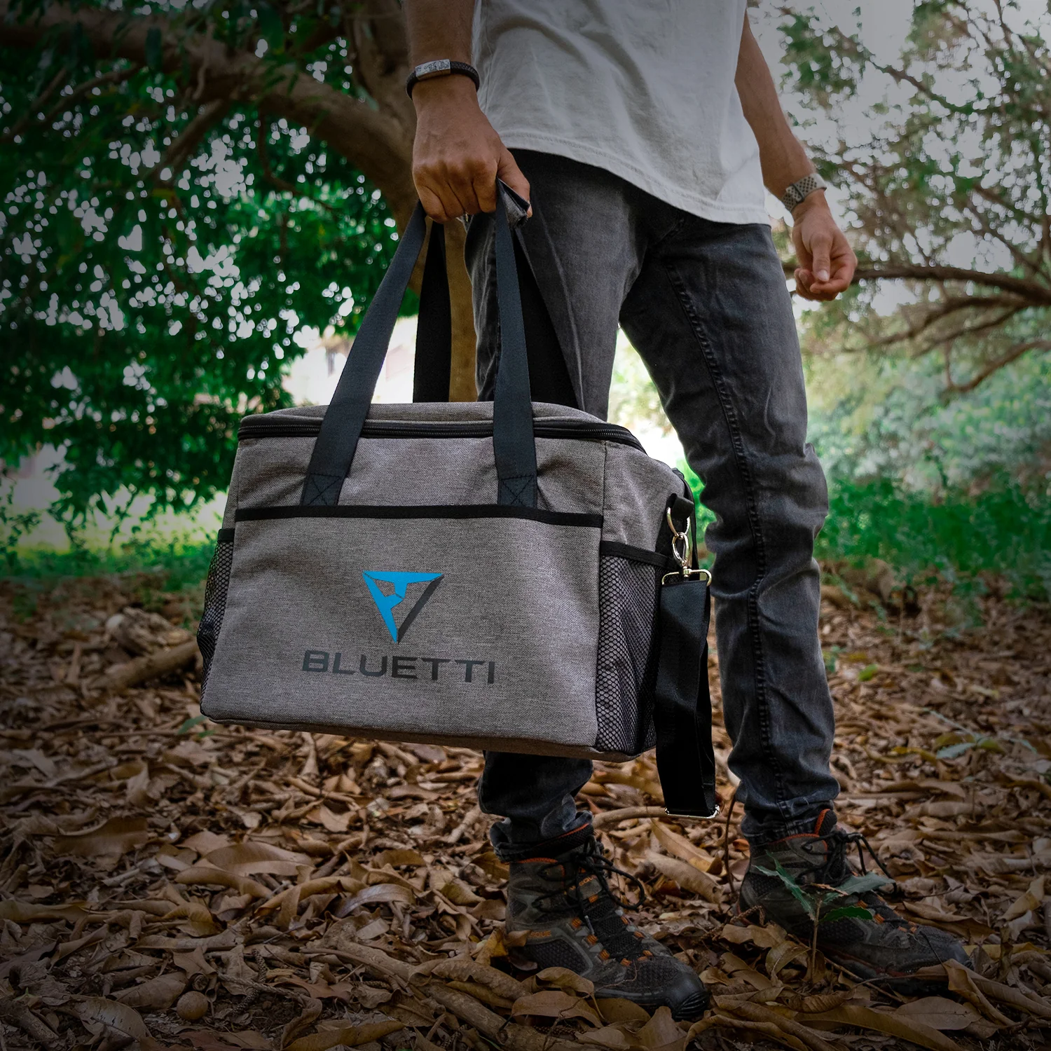 BLUETTI Carrying Bag - Image 6